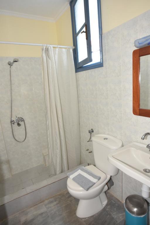 Blue Sky Hotel - Petra - Lesvos - Greece Екстериор снимка