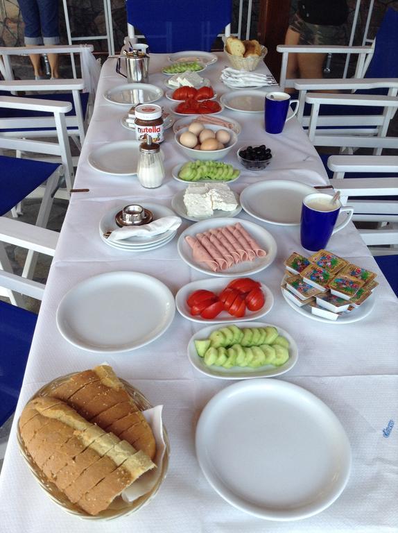 Blue Sky Hotel - Petra - Lesvos - Greece Екстериор снимка