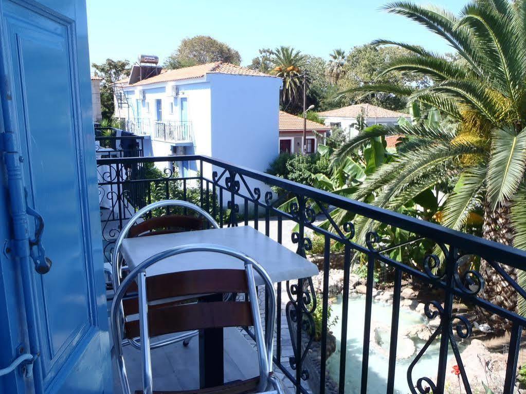Blue Sky Hotel - Petra - Lesvos - Greece Екстериор снимка