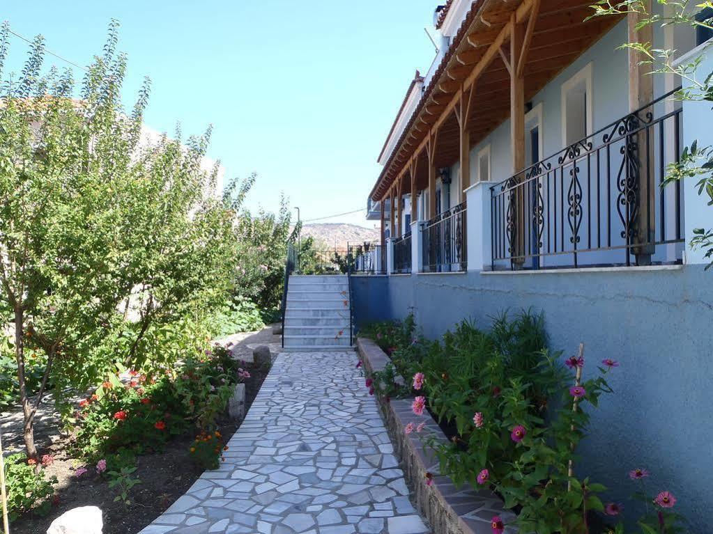 Blue Sky Hotel - Petra - Lesvos - Greece Екстериор снимка