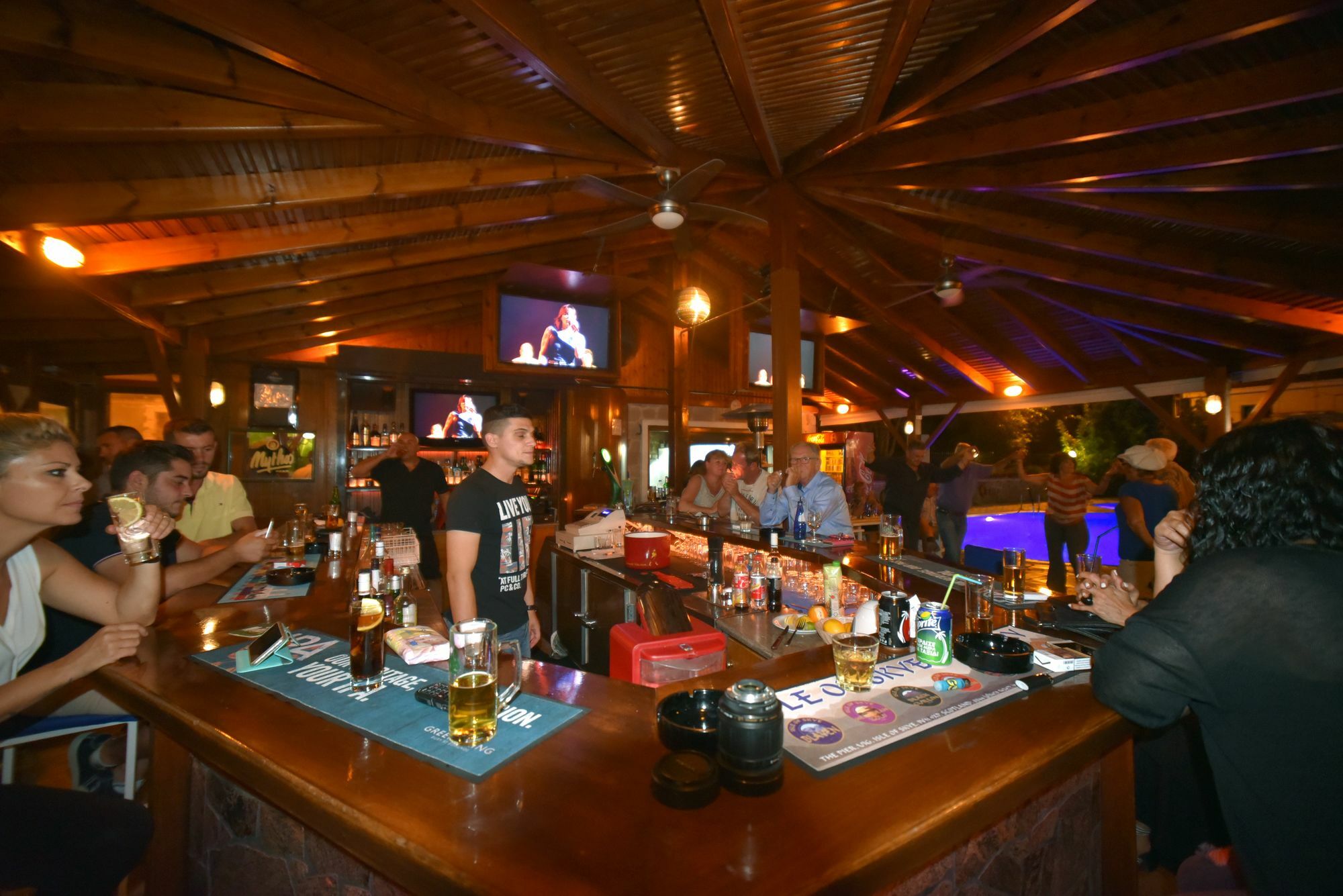 Blue Sky Hotel - Petra - Lesvos - Greece Екстериор снимка